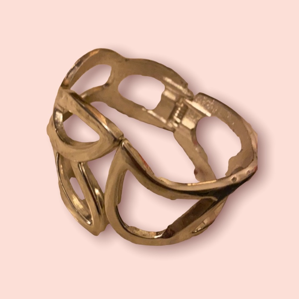 Super Cute Silver cuff bracelet